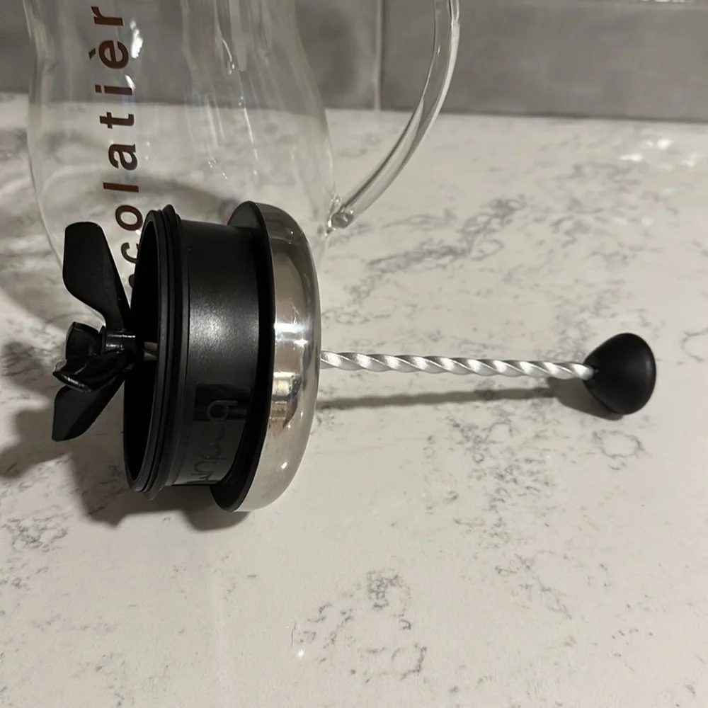 Bodum Chocolatier Hot Chocolate Froth Mixer - Picture 2 of 3